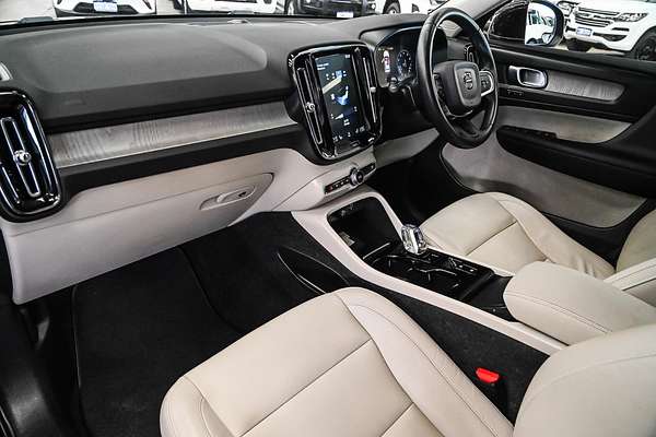 2020 Volvo XC40 T4 Inscription