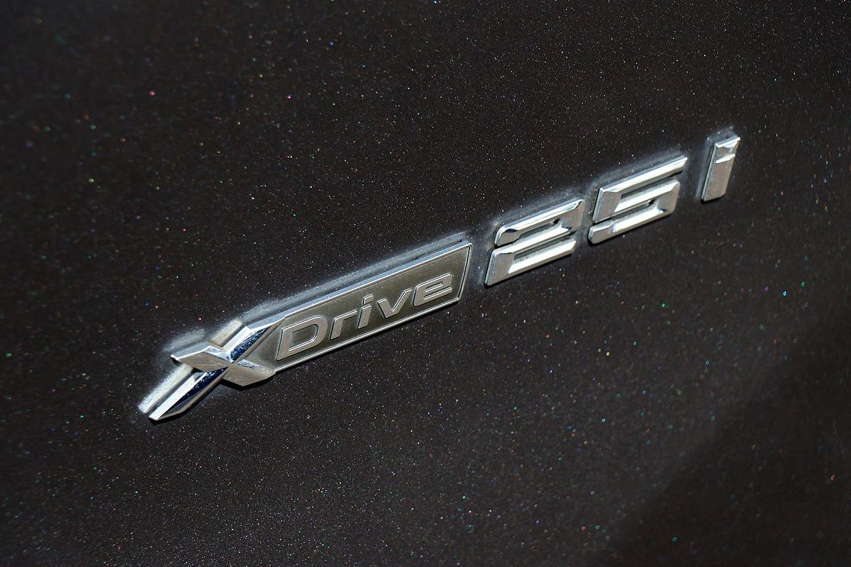 2016 BMW X1 xDrive25i F48