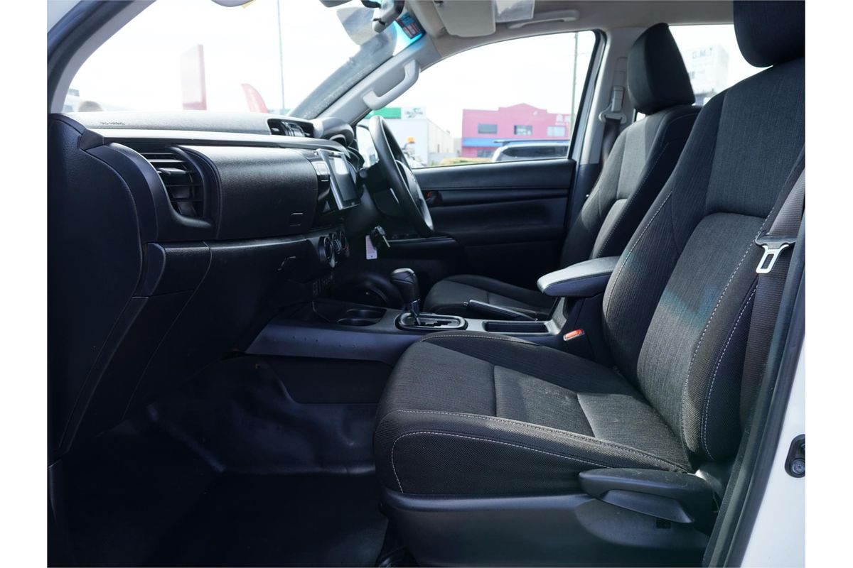 2020 Toyota Hilux SR GUN126R 4X4