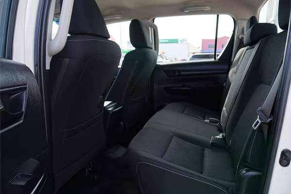2020 Toyota Hilux SR GUN126R 4X4