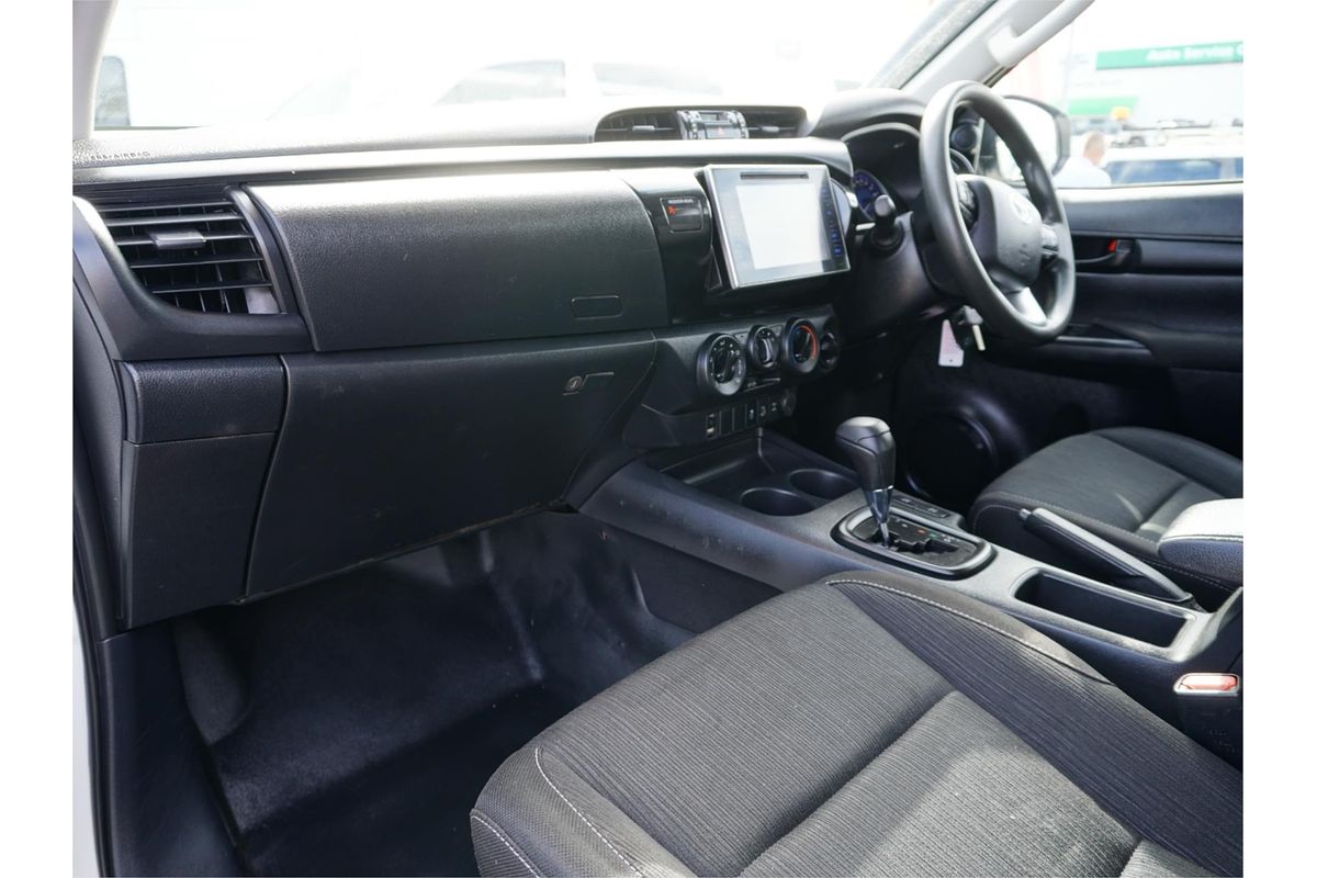 2020 Toyota Hilux SR GUN126R 4X4