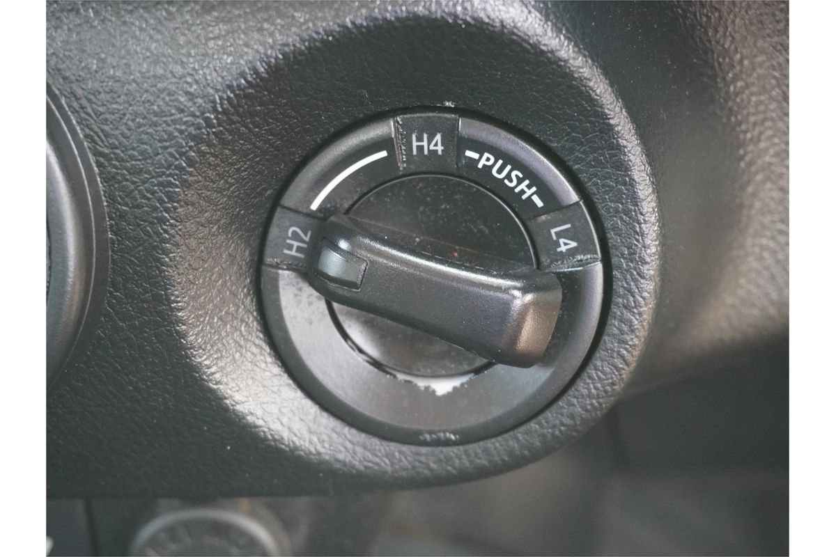 2020 Toyota Hilux SR GUN126R 4X4