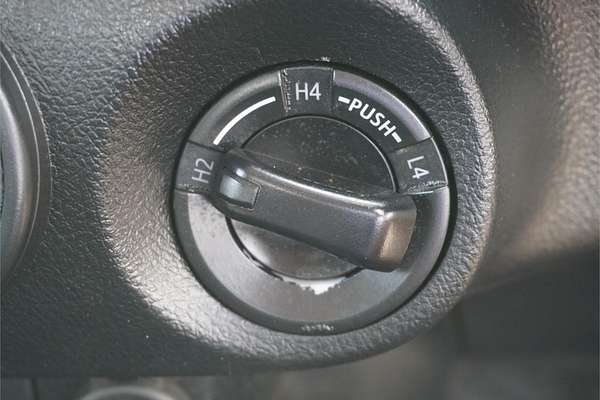 2020 Toyota Hilux SR GUN126R 4X4