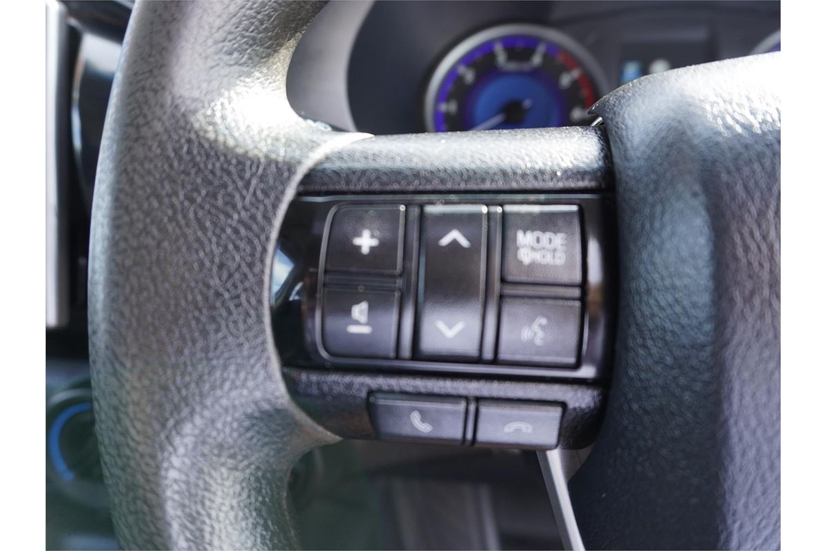 2020 Toyota Hilux SR GUN126R 4X4