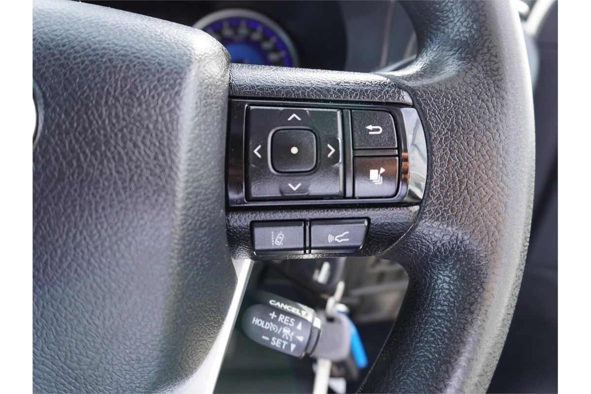 2020 Toyota Hilux SR GUN126R 4X4