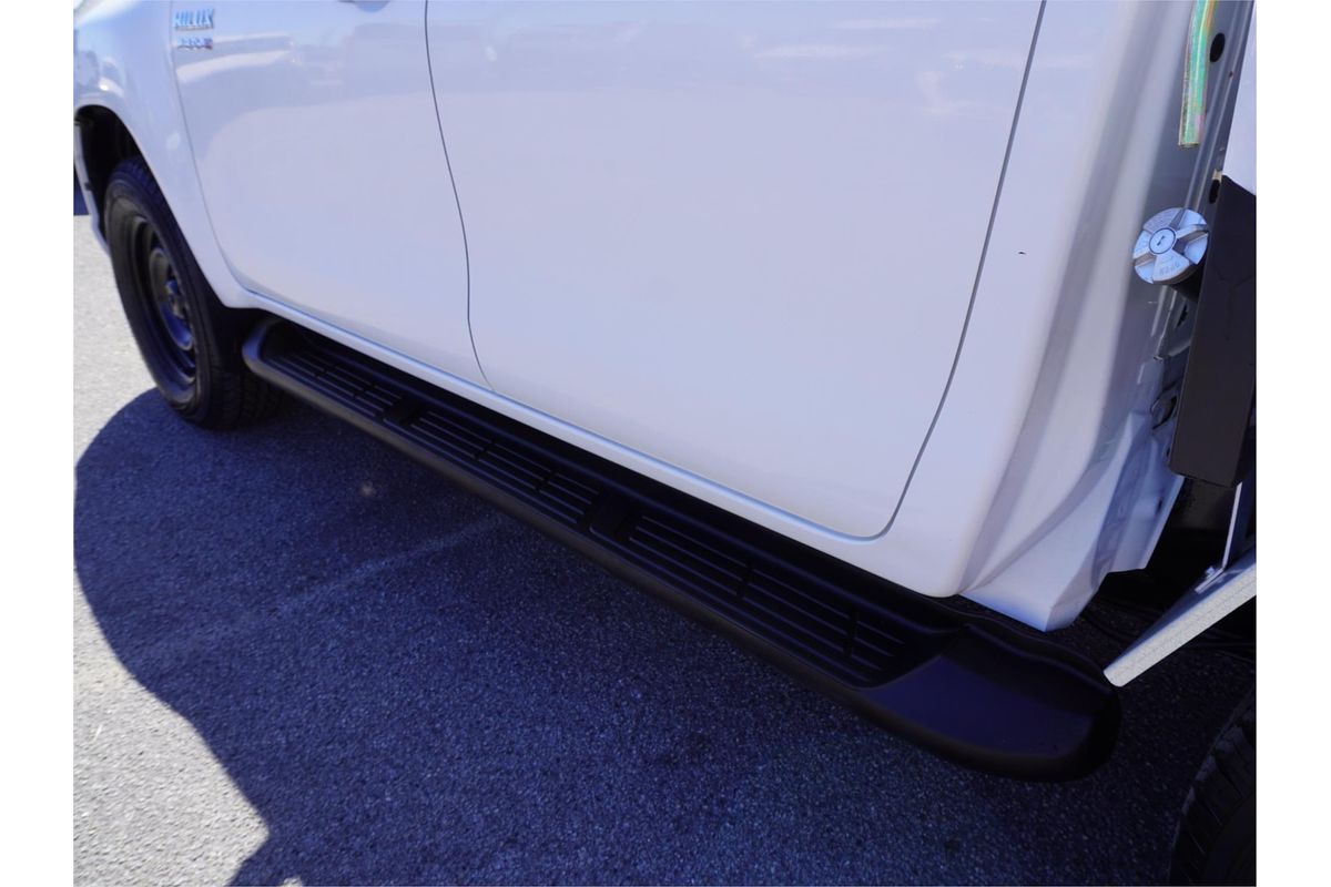 2020 Toyota Hilux SR GUN126R 4X4
