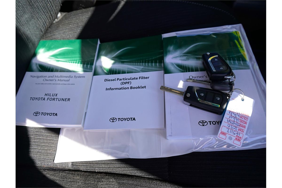 2020 Toyota Hilux SR GUN126R 4X4