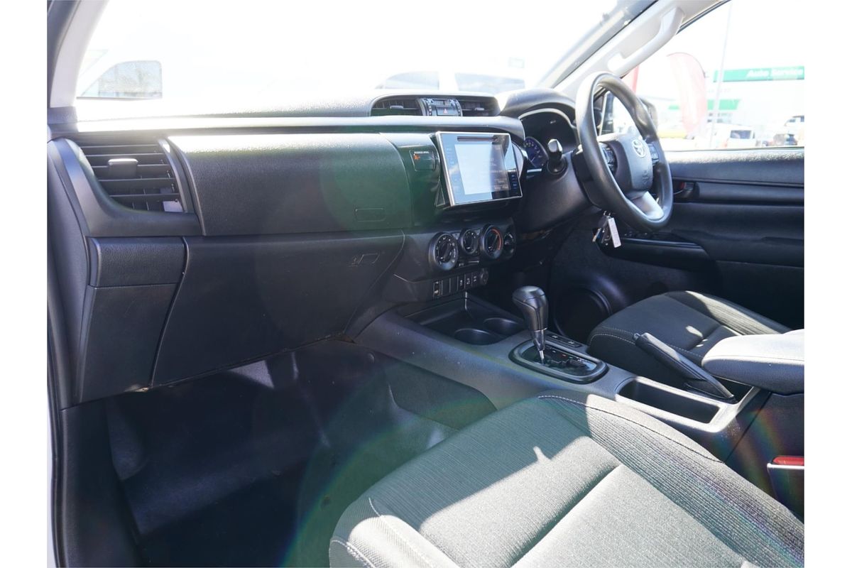 2020 Toyota Hilux SR GUN126R 4X4