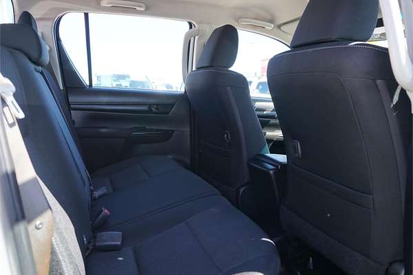 2020 Toyota Hilux SR GUN126R 4X4