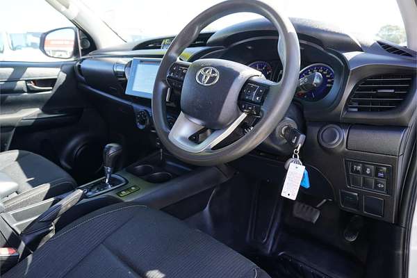 2020 Toyota Hilux SR GUN126R 4X4