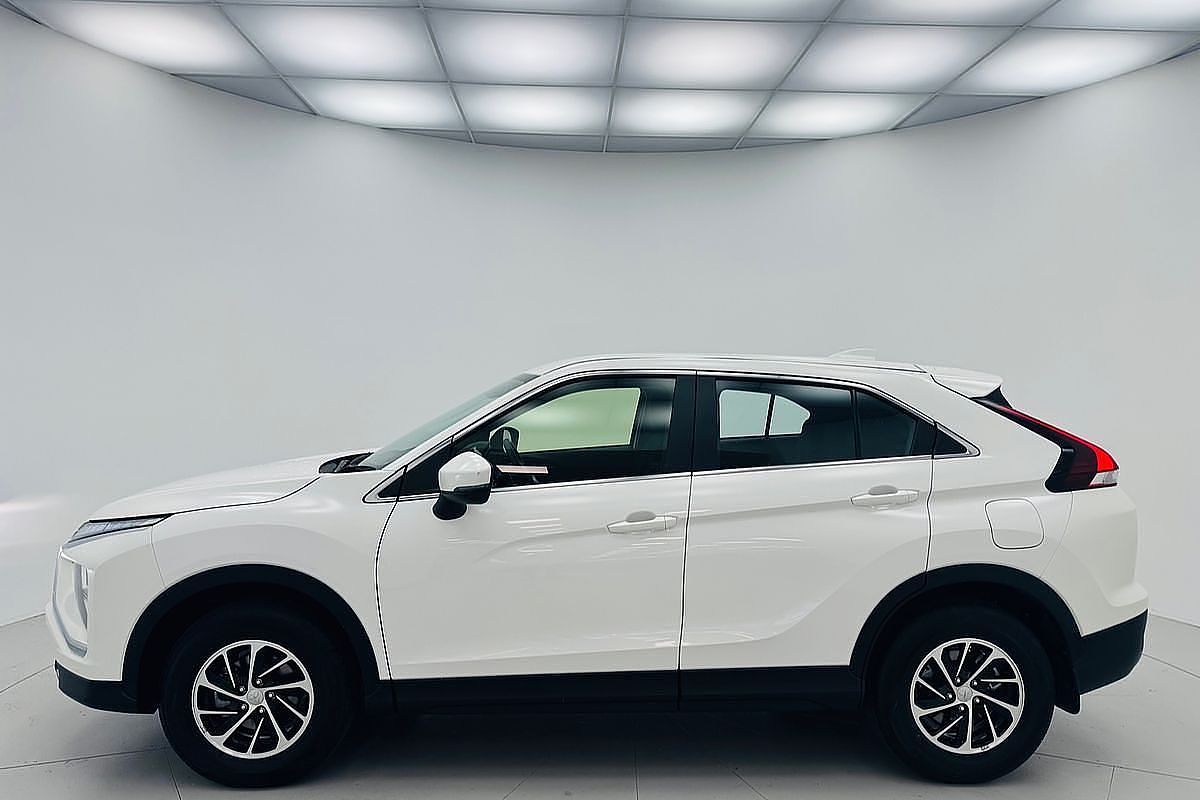 2023 Mitsubishi Eclipse Cross ES YB