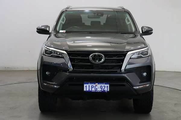 2024 Toyota Fortuner GXL GUN156R