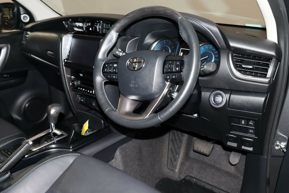 2024 Toyota Fortuner GXL GUN156R