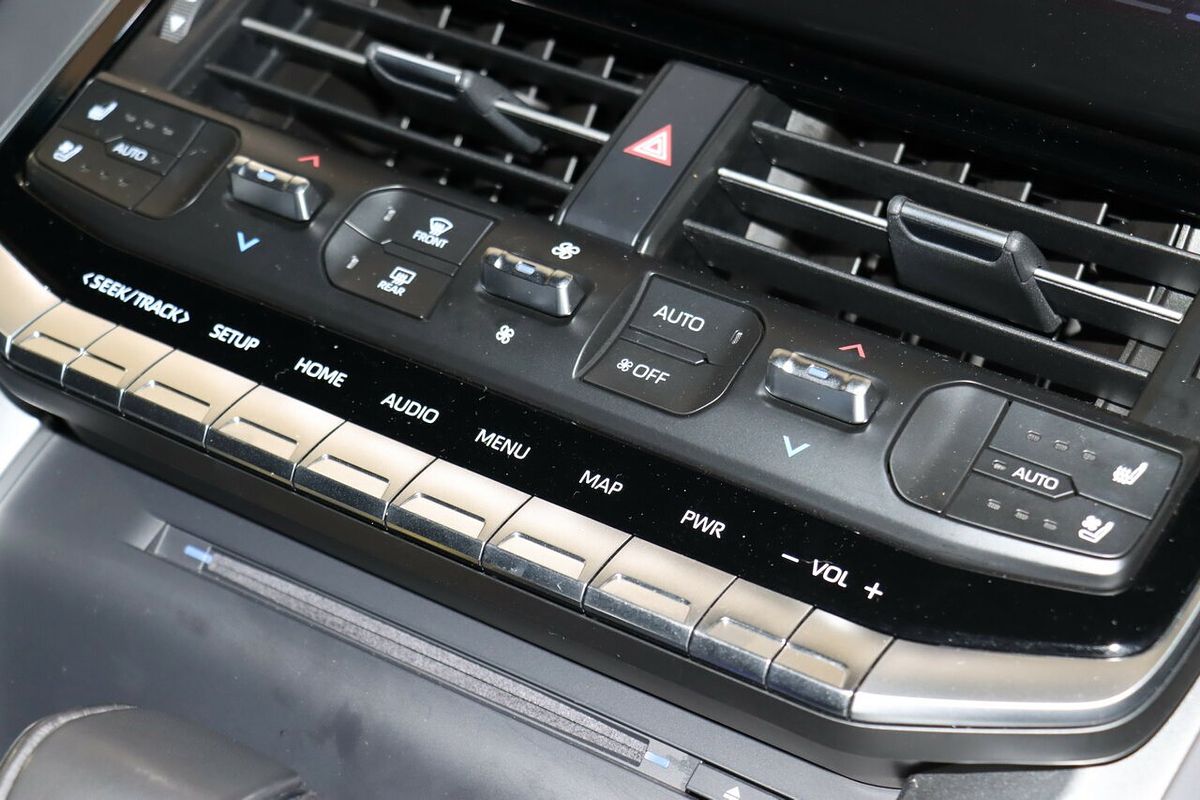 2023 Toyota Landcruiser VX FJA300R