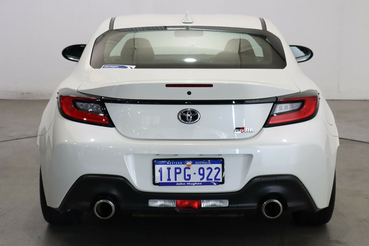 2023 Toyota GR86 GT ZN8