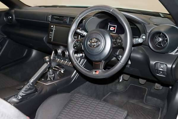 2023 Toyota GR86 GT ZN8