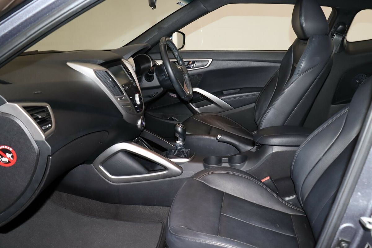 2016 Hyundai Veloster + FS4 Series II