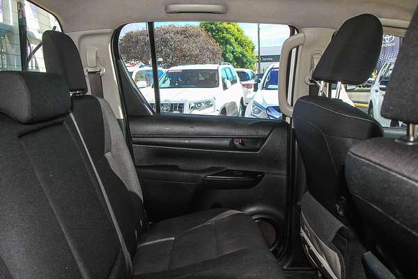 2018 Toyota Hilux SR GUN126R 4X4