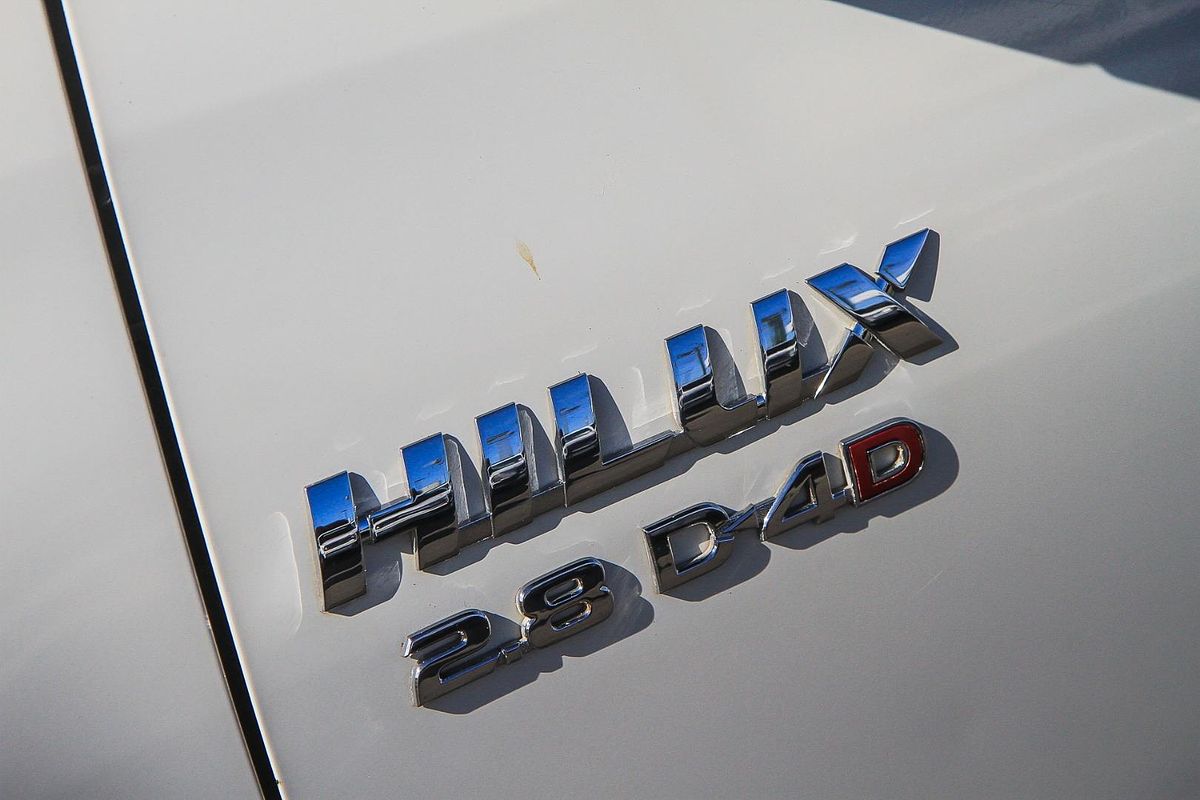 2018 Toyota Hilux SR GUN126R 4X4