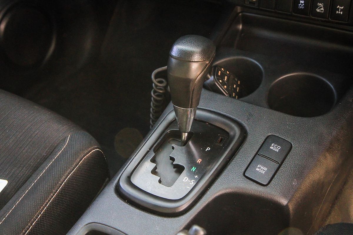 2018 Toyota Hilux SR GUN126R 4X4