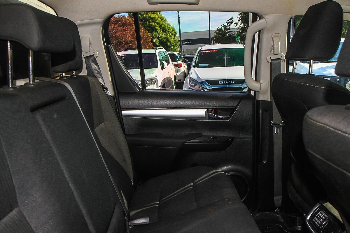 2019 Toyota Hilux SR5 GUN126R 4X4