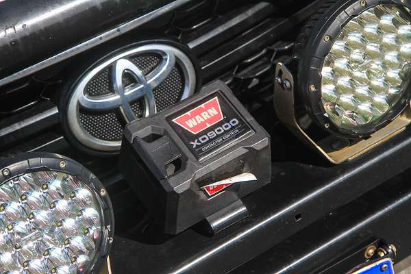 2019 Toyota Hilux SR5 GUN126R 4X4