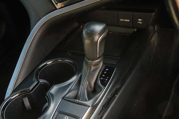 2018 Toyota Camry Ascent Sport ASV70R
