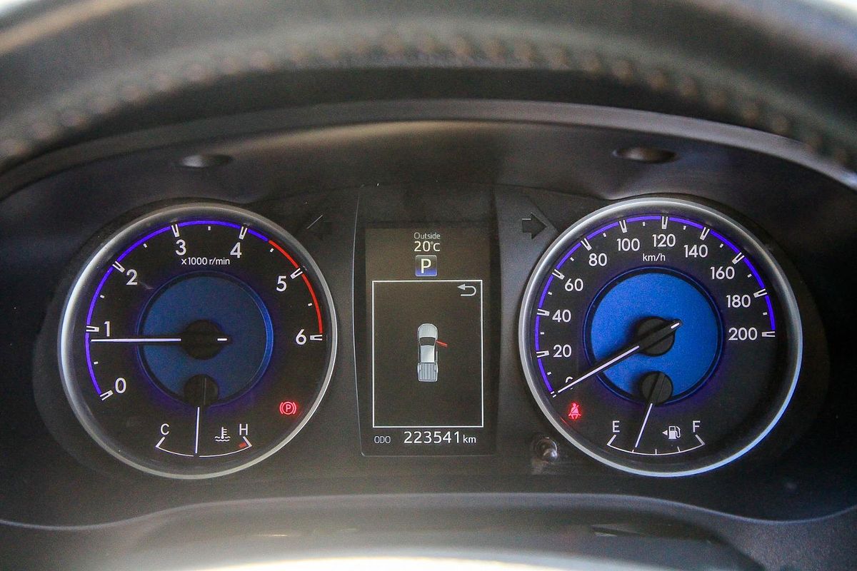 2019 Toyota Hilux SR5 GUN126R 4X4