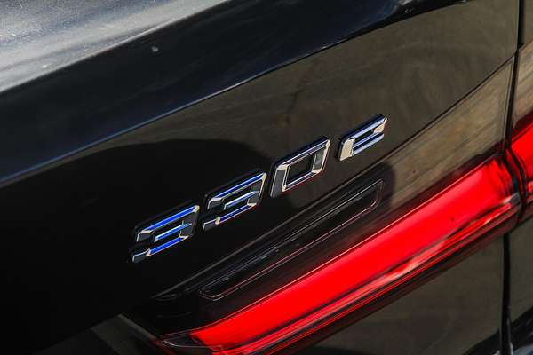 2021 BMW 3 Series 330e M Sport G20