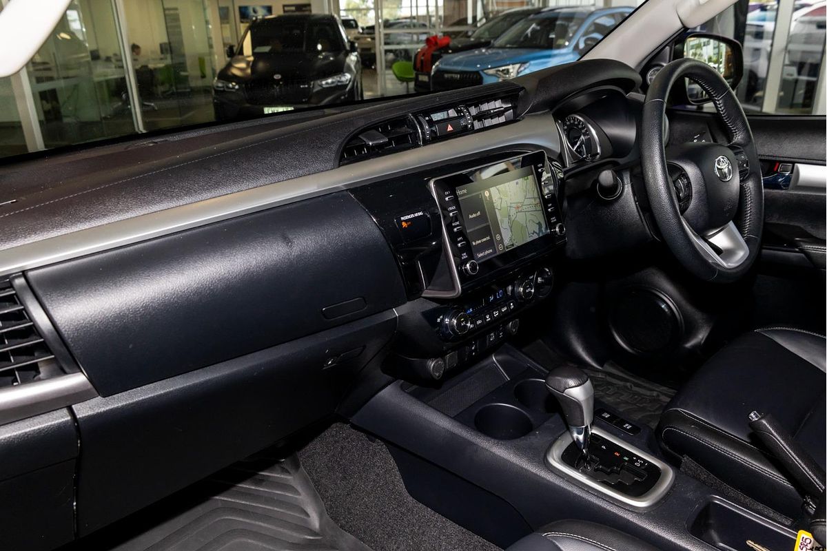 2021 Toyota Hilux SR5 GUN126R 4X4
