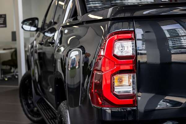 2021 Toyota Hilux SR5 GUN126R 4X4