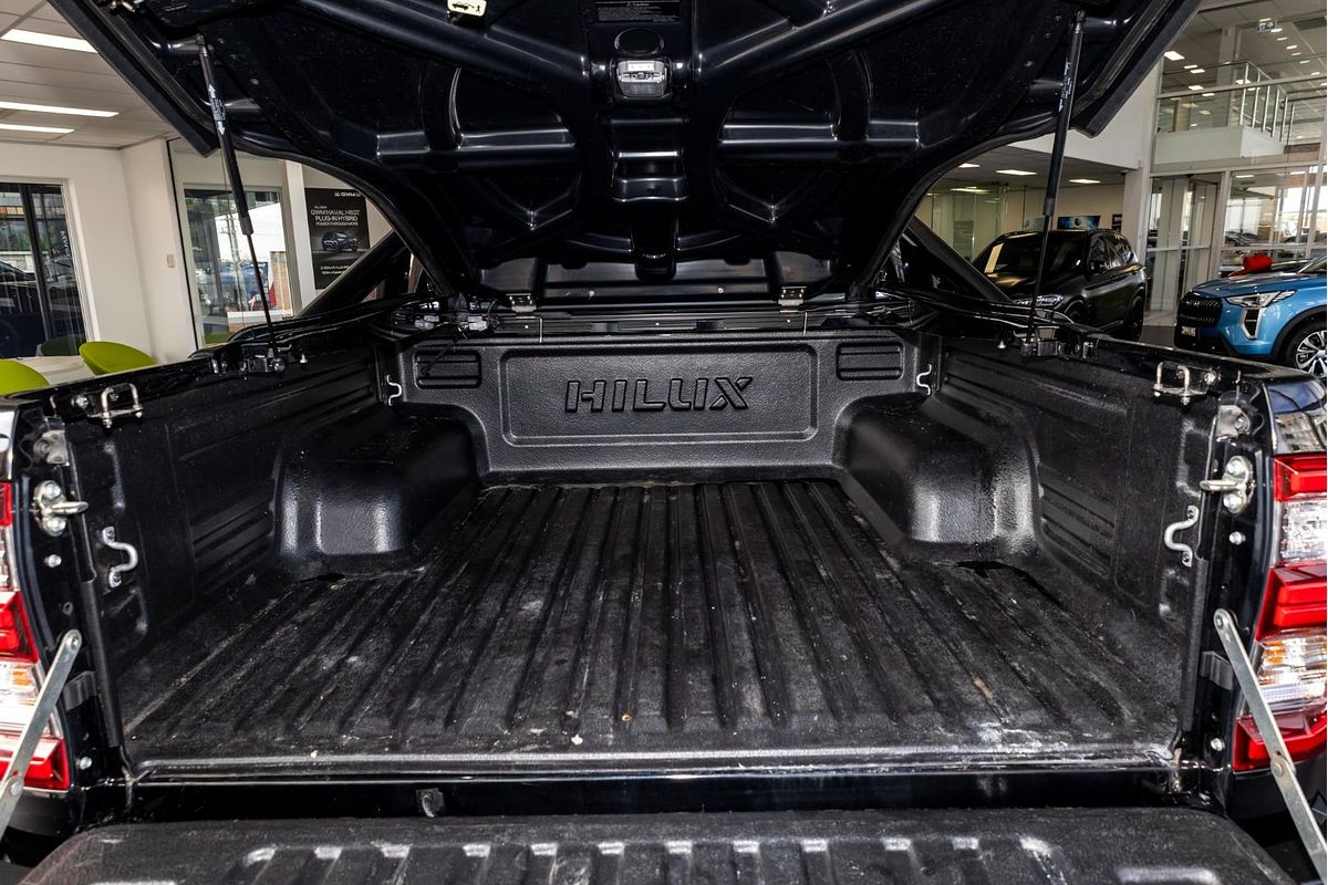 2021 Toyota Hilux SR5 GUN126R 4X4