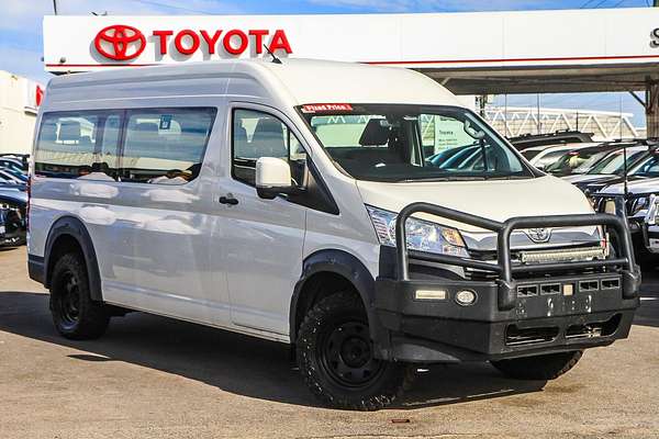 2020 Toyota Hiace Commuter GDH322R