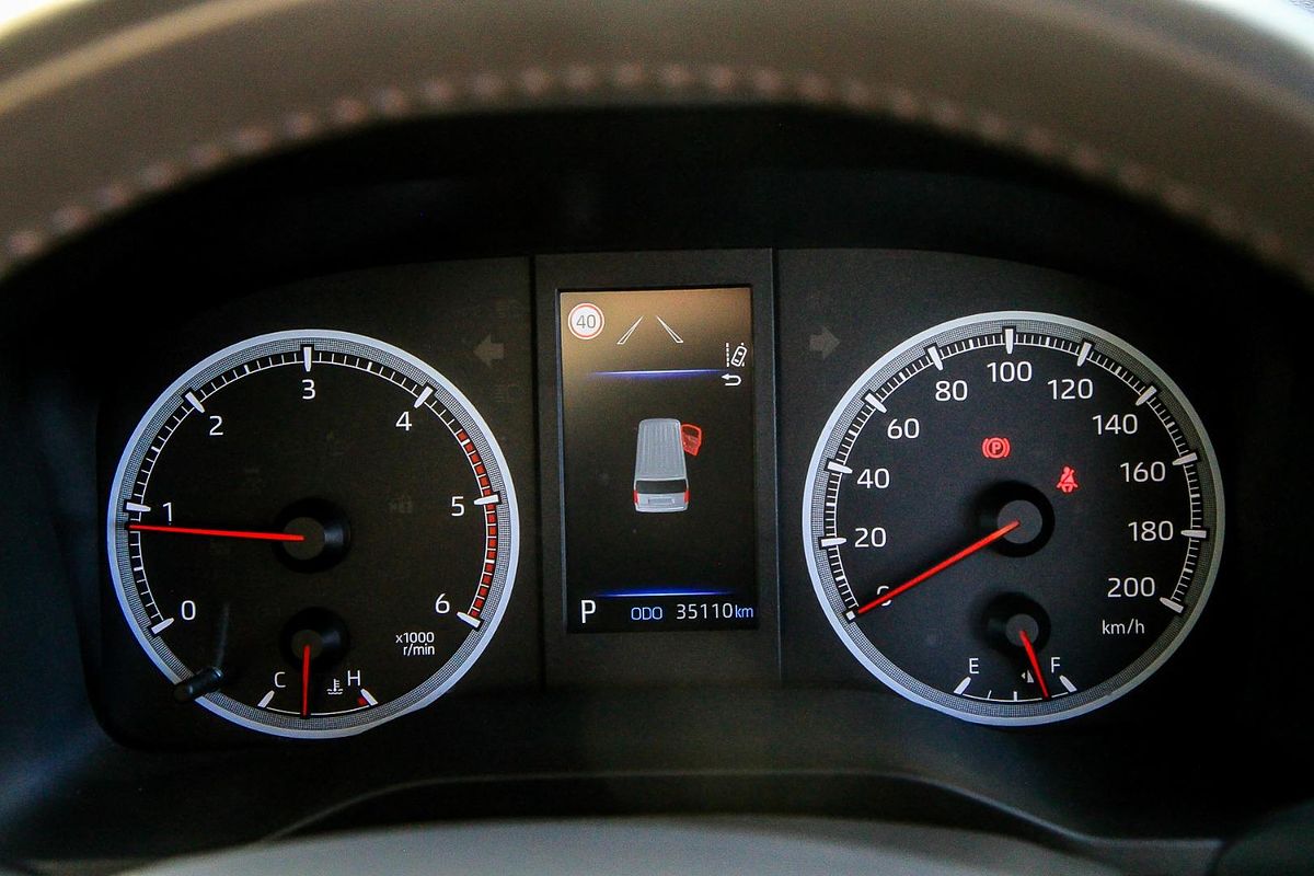 2023 Toyota Hiace Commuter GL GDH322R