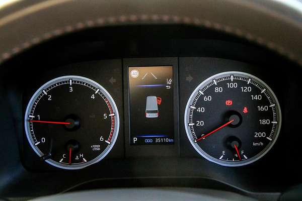2023 Toyota Hiace Commuter GL GDH322R