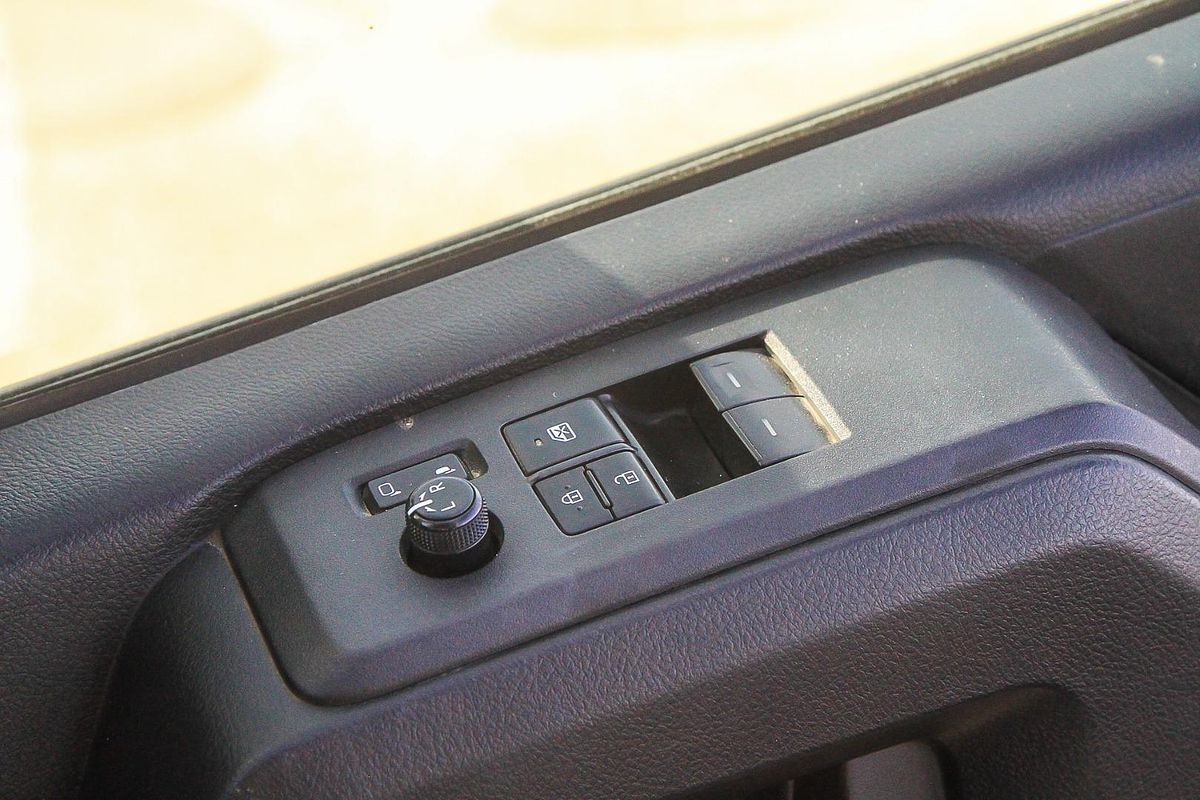 2020 Toyota Hiace Commuter GDH322R
