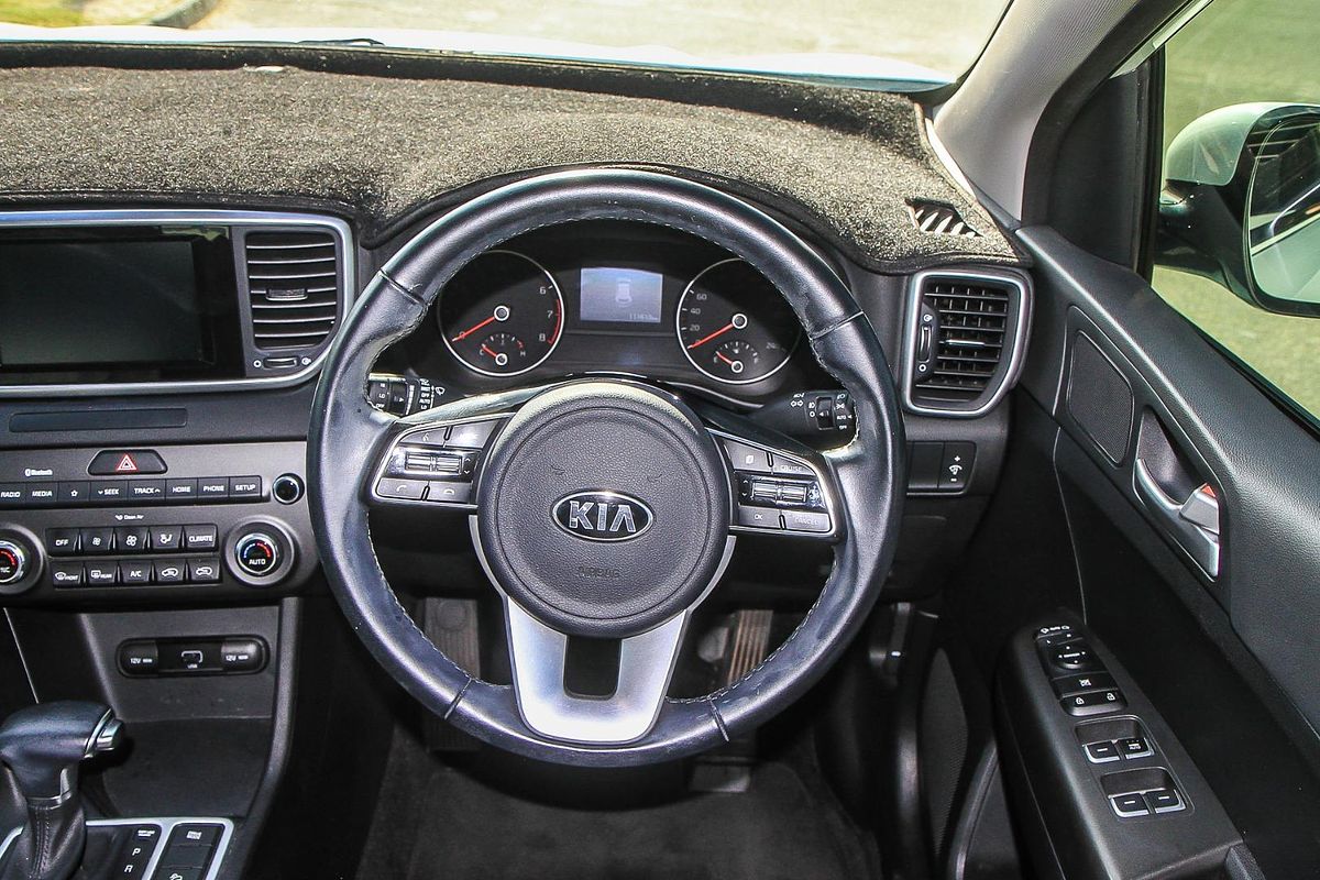 2020 Kia Sportage S QL
