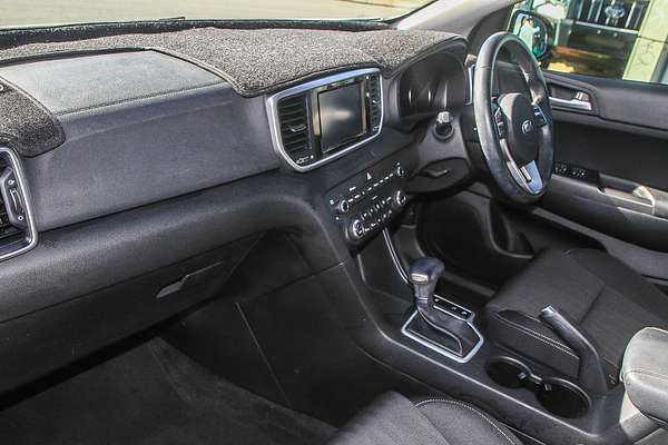 2020 Kia Sportage S QL