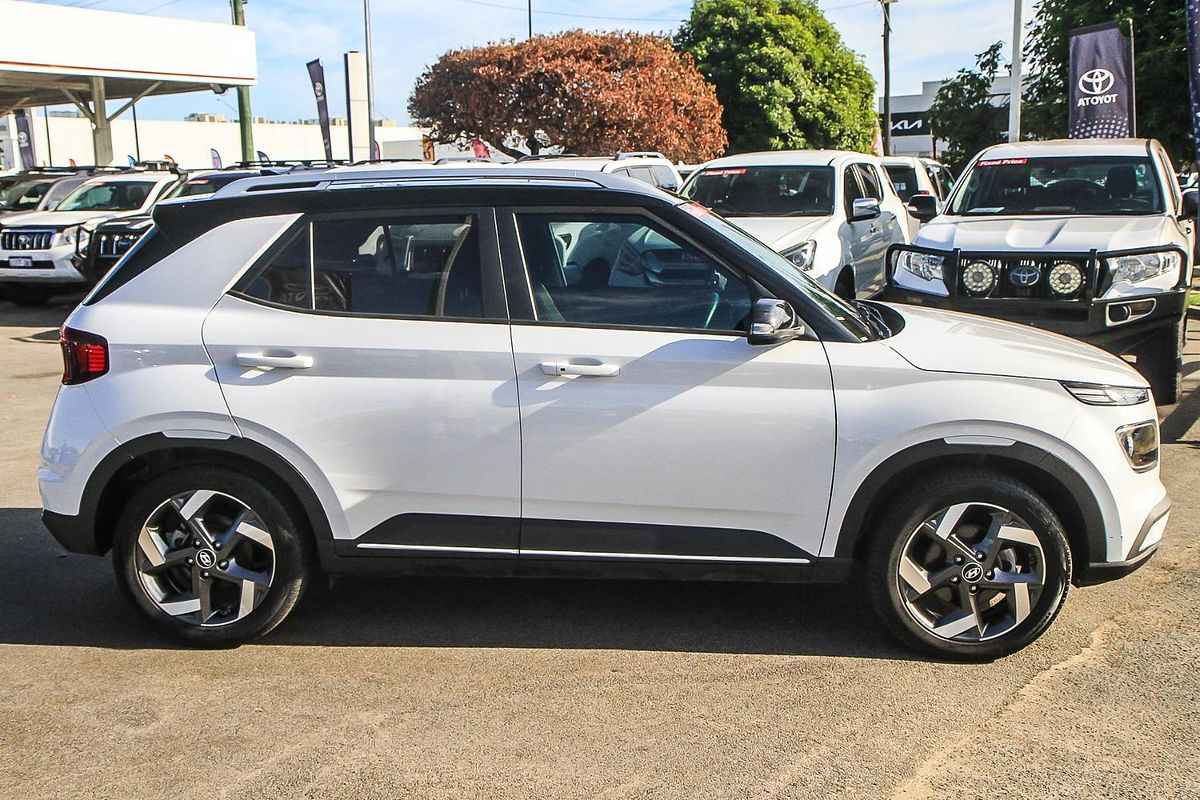 2021 Hyundai Venue Elite QX.V3