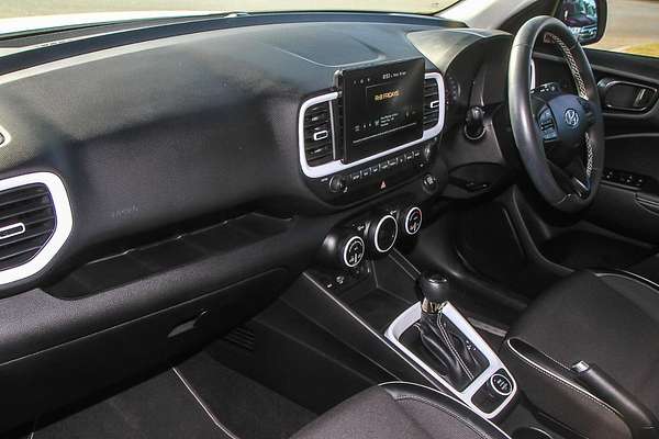 2021 Hyundai Venue Elite QX.V3