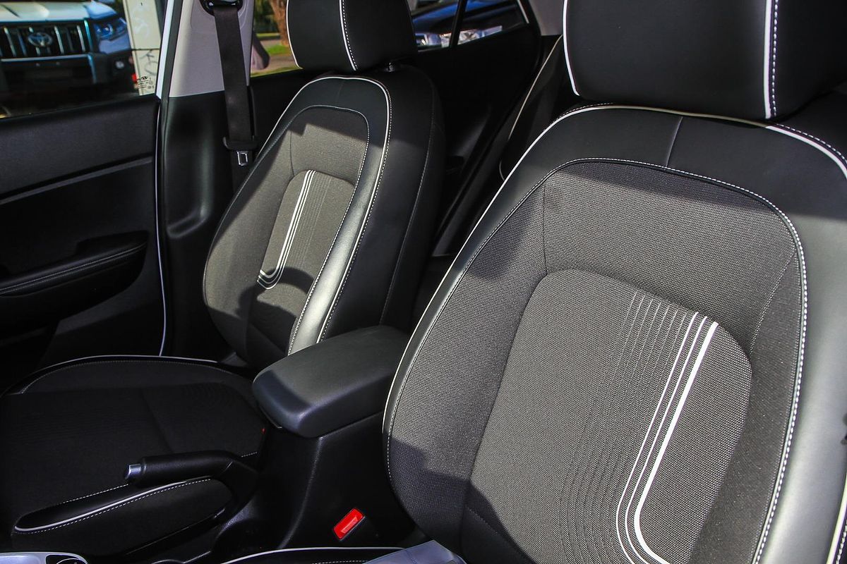 2021 Hyundai Venue Elite QX.V3