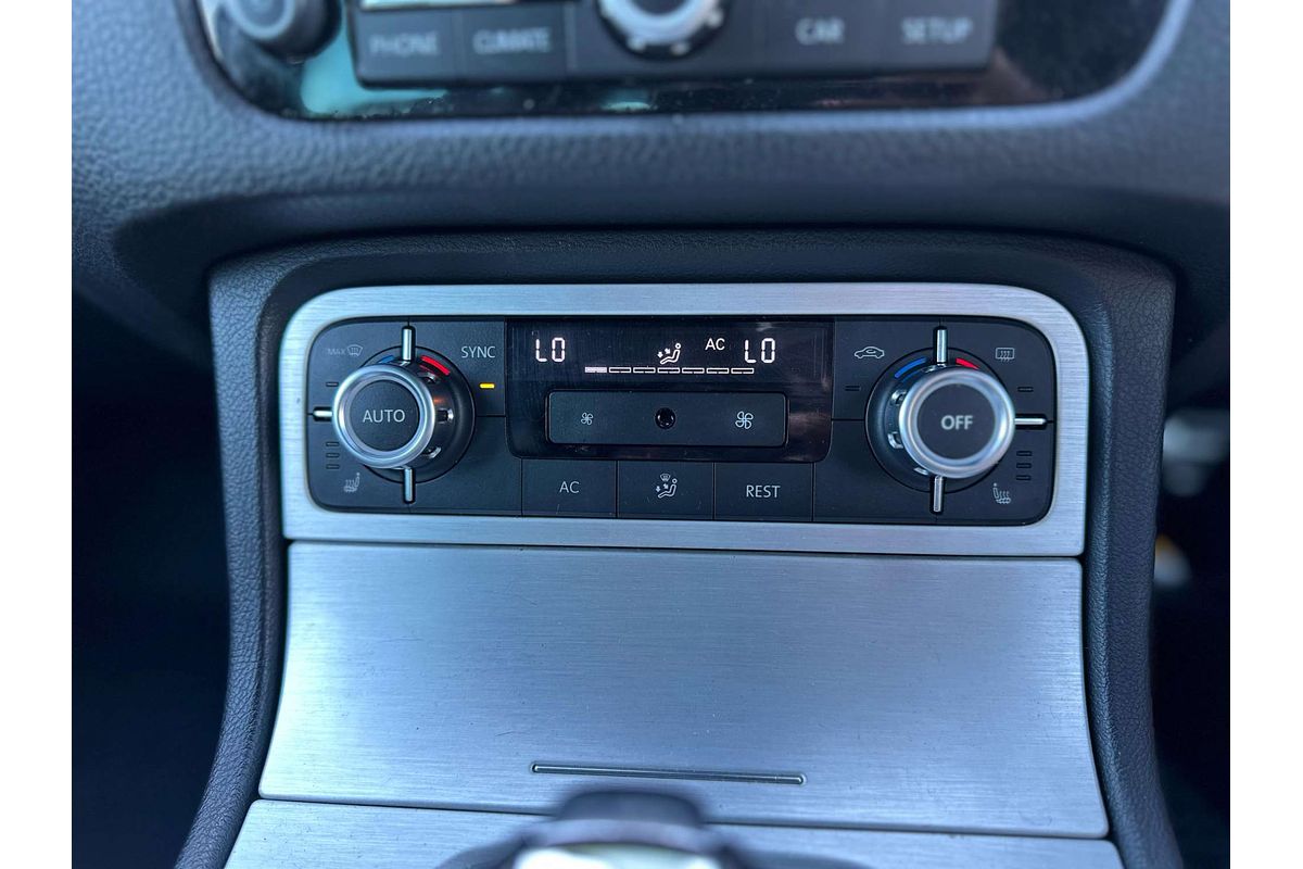 2013 Volkswagen Touareg V8 TDI R-Line 7P