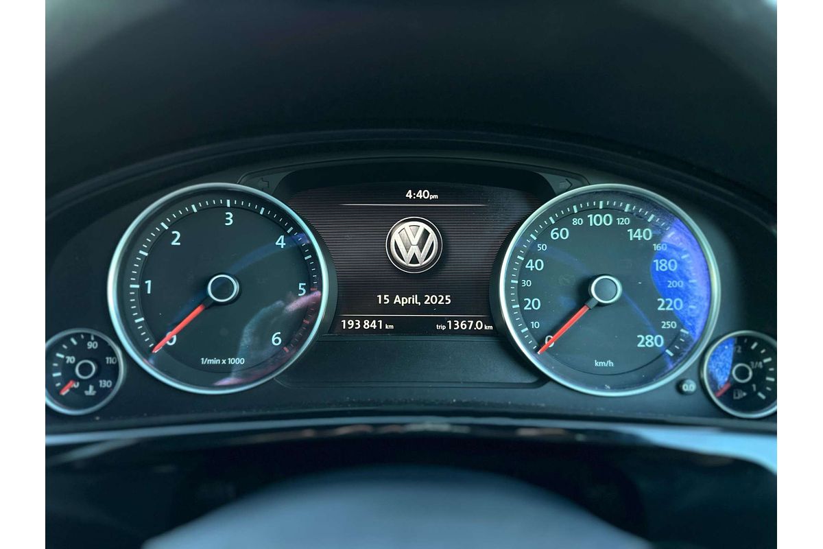 2013 Volkswagen Touareg V8 TDI R-Line 7P