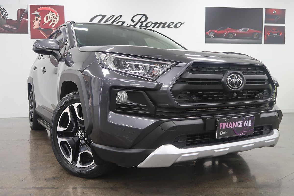 2020 Toyota RAV4 Edge AXAA54R