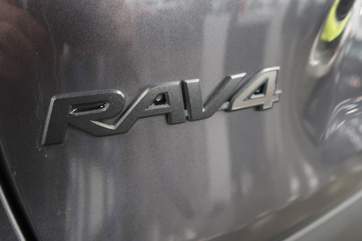 2020 Toyota RAV4 Edge AXAA54R
