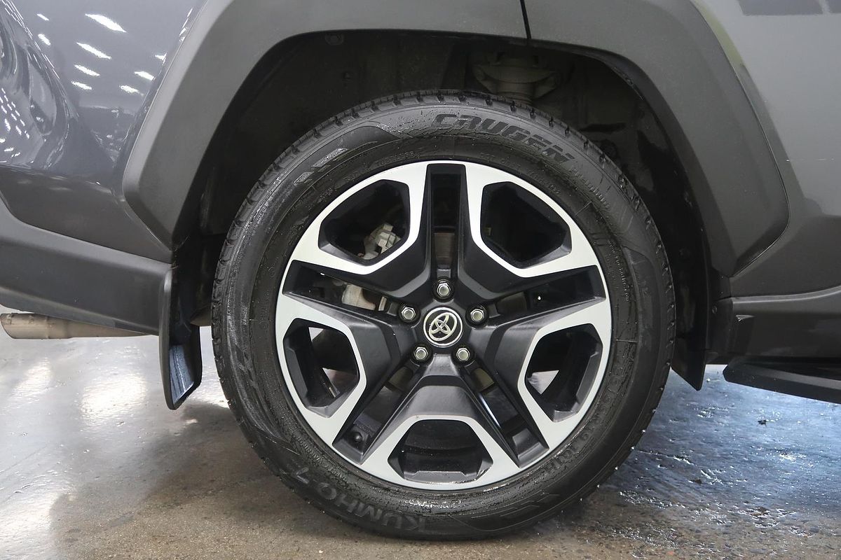 2020 Toyota RAV4 Edge AXAA54R