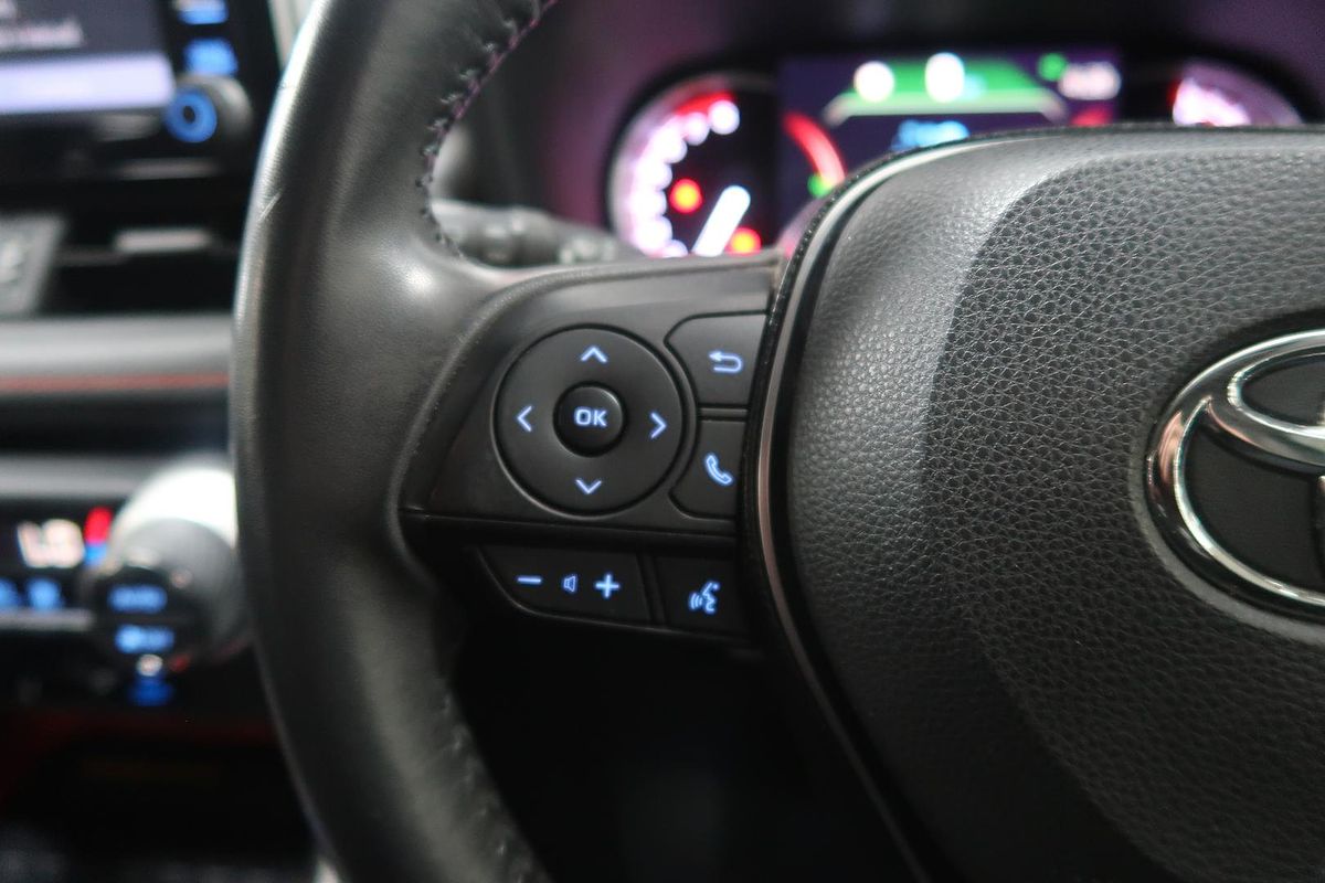 2020 Toyota RAV4 Edge AXAA54R