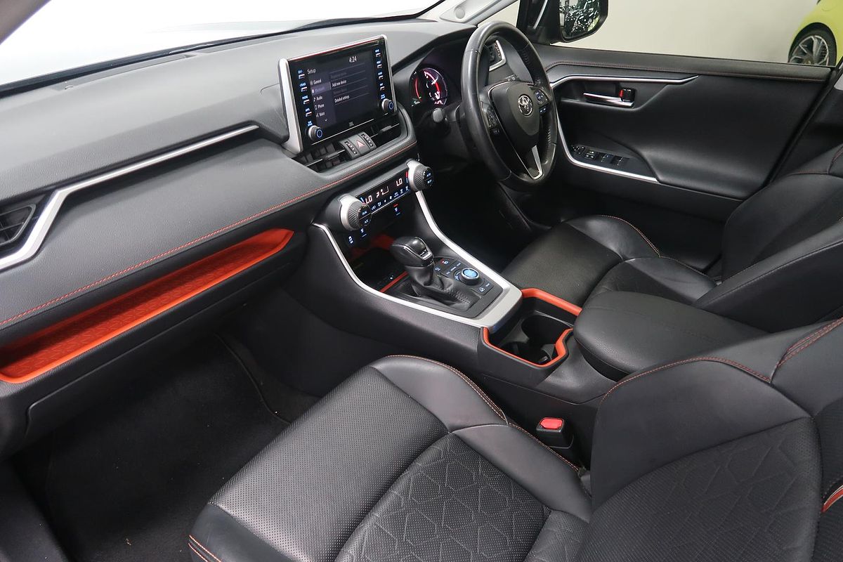 2020 Toyota RAV4 Edge AXAA54R