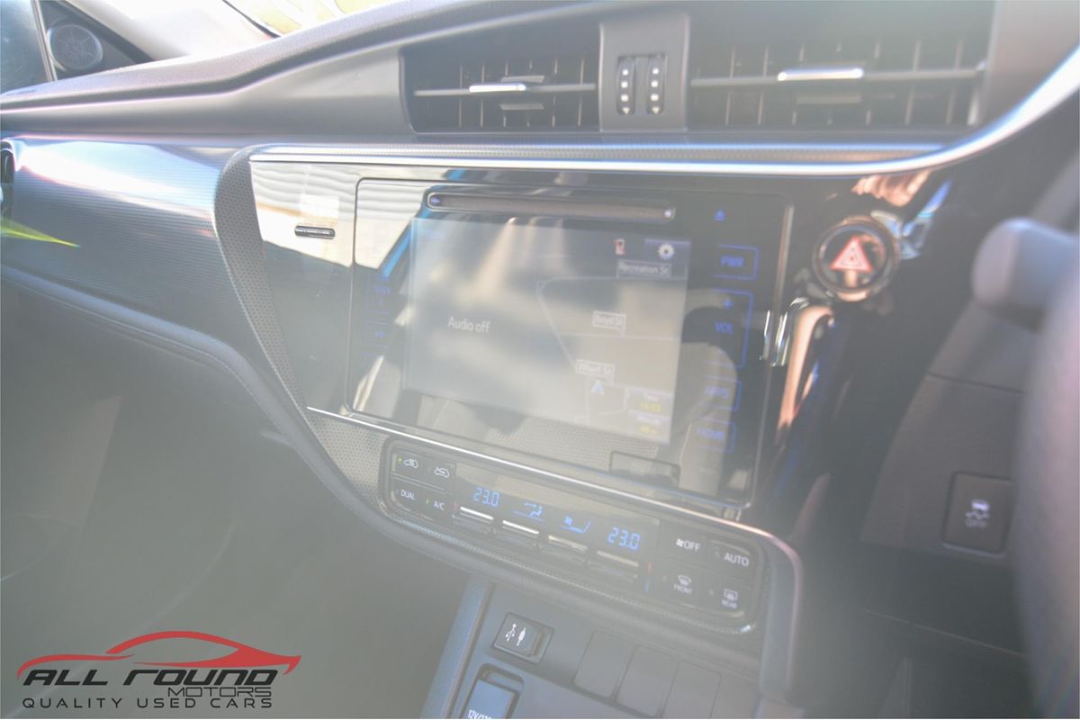 2018 Toyota COROLLA HYBRID ZWE186R MY16