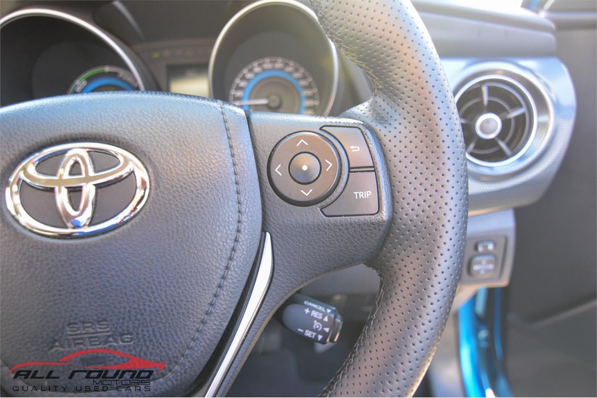 2018 Toyota COROLLA HYBRID ZWE186R MY16